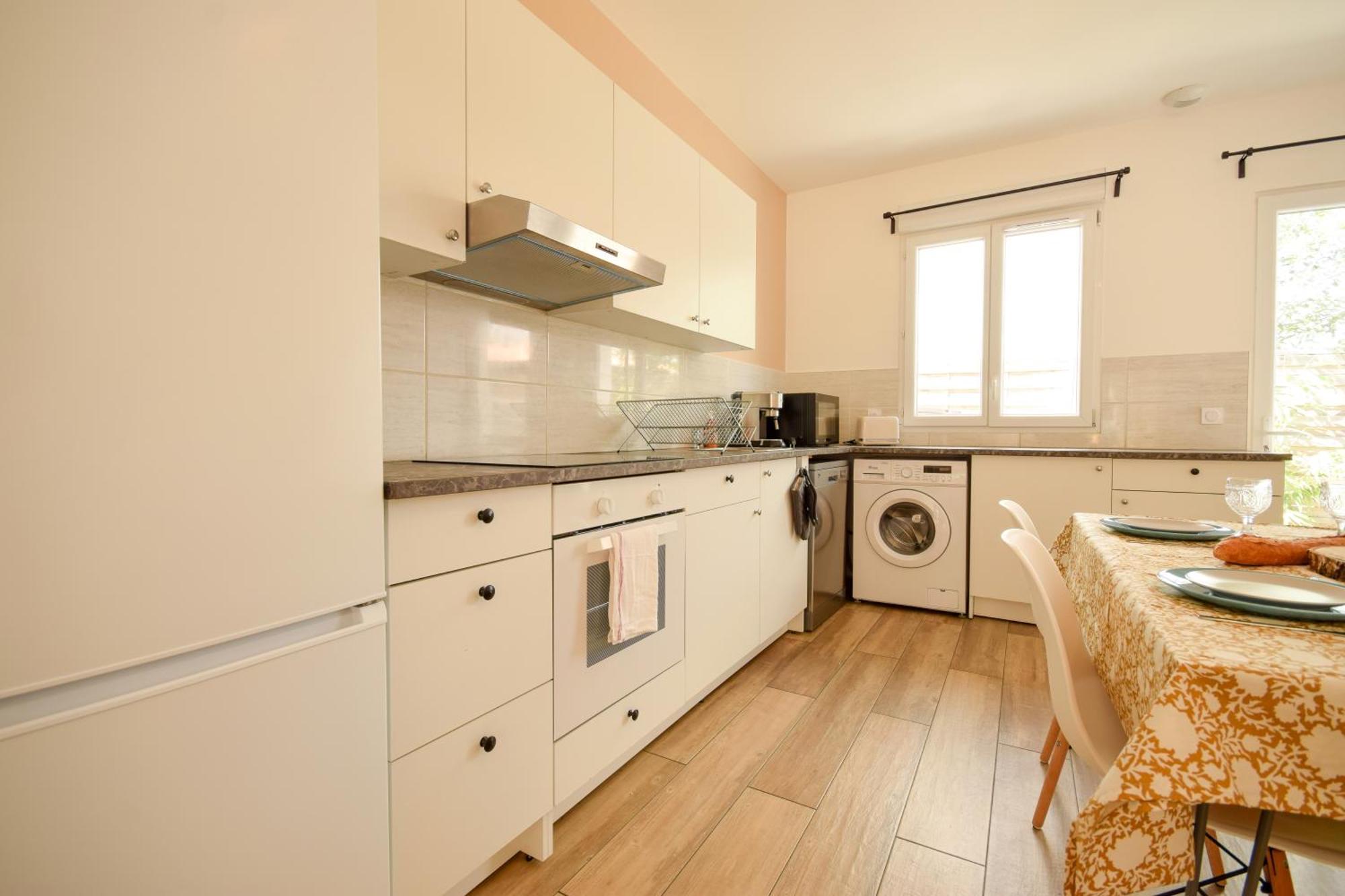 Le Cocon Bleu Apartment Parentis-en-Born Bagian luar foto